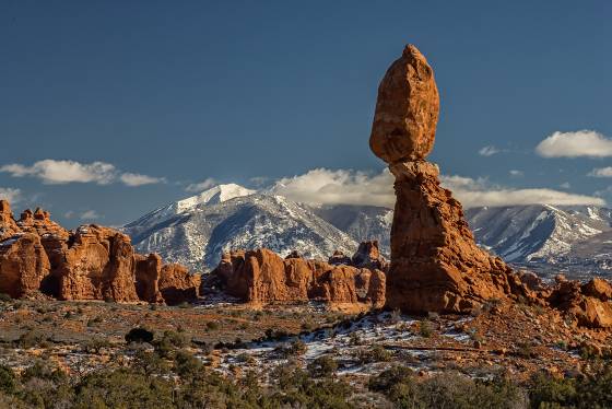 Balanced Rock Balanced Rock in Arches NP in the WInter