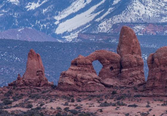 Turret Arch 420mm Turret Arch in Arches NP as seen from Willow Springs Road Parking area