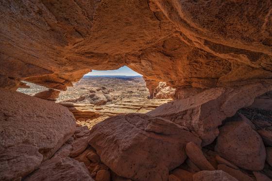 Small Arch on Honeycomb Ridge Arch on Honeycomb Ridge in Glen Canyon NRA,