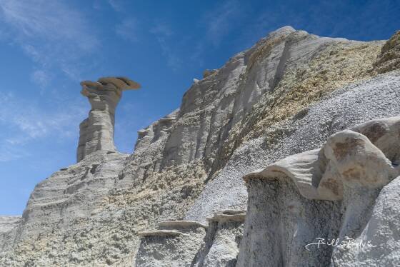 Ridge Hoodoo Hoodoo on top of a ridge in the Ah-Shi-Sle-Pah Wilderness, New Mexico. Hoodoo is best a few hours earlier shot from the east.