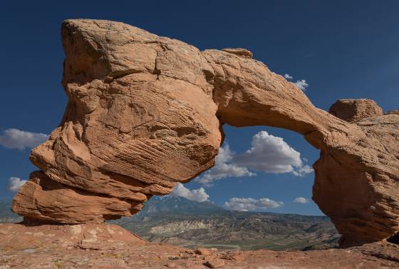 Tukuhnikivats Arch Tukuhnikivats Arch near Moab, Utah