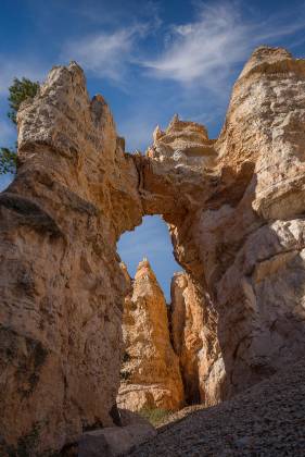 Temple Wash Arch Temple Wash Arch in Bryce Canyon National Park