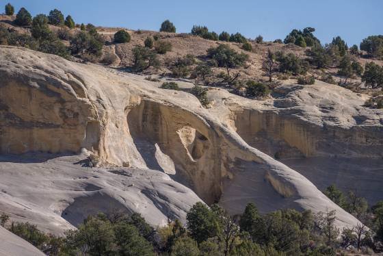 Cedar Wash Arch at 200mm Cedar Wash Arch in Grand Staircase Escalante National Monument in Utah