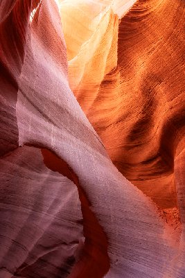20231019PageAZ0139 Vibrant colors of sandstone rock in Antelope Canyon, Page, AZ