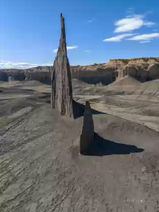 Long Dong Silver 4 Long Dong Silver pinnacle near Hanksville, Utah