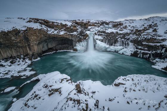 Aldeyjarfoss 1 Aldeyjarfoss and basalt columns in northeast Iceland..