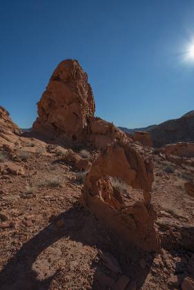 Horsecollar Arch 2 Horsecollar Arch in the Lower Bowl of Fire, Lake Mead NRA