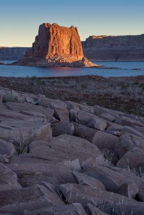 Early light on Padre Butte Tessellated Rock shoreline with Padre Butte in the background