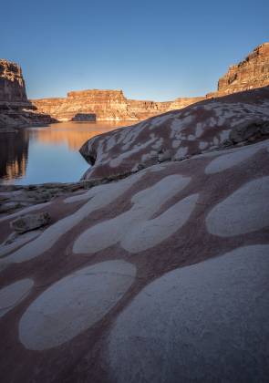 The Anchor Erosion patterns on the shore of Last Chance Bay