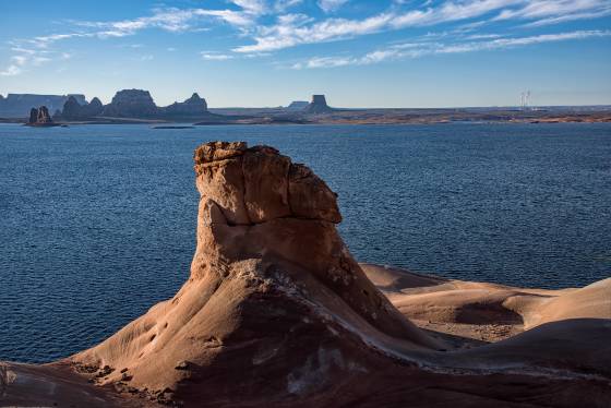 Edge Light Edge light on large hoodoo on Cookie Jar Butte