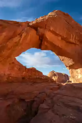 Gouldings Arch 2 Gouldings Arch near Goulding's Campground, Monument Valley.