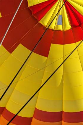 Ready 2 Balloons ready to take-off at the Page Balloon Regatta