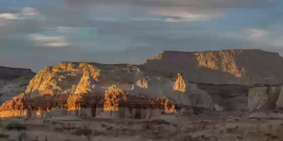 View NE from Rimrocks TH Images taken in the Lower Rimrocks area of the Grand Staircase