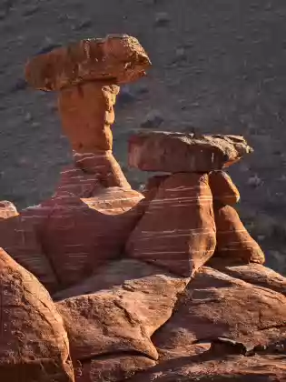 Hoodoos on rim at 300 mm Toadstool Hoodoo located in the Grand Staircase Escalante NM