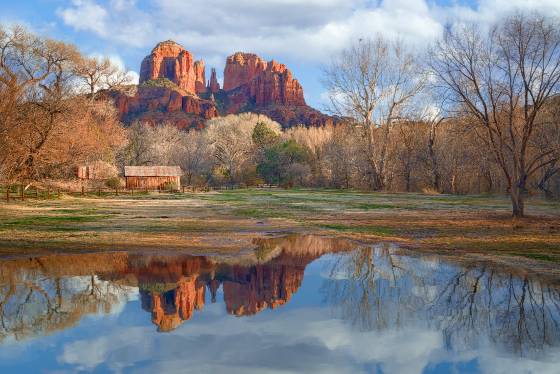 Red Rock Crossing Cathedral Rock reflected ina a water pool at Red Rock Crossing, Sedona