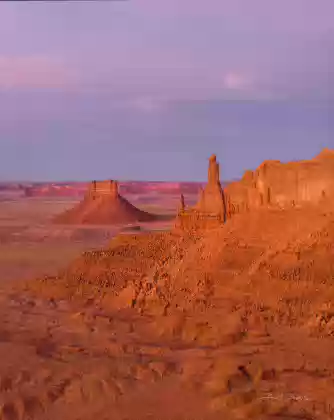 Chinle Spires and Little Round Rock The Chinle Spires and Little Round Rock near Round Rock, Arizona.