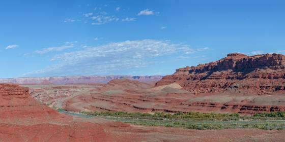 Mexican Hat Panorama Mexican Hat Rock near Mexican Hat, Utah