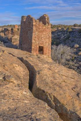 Twin Towers The Twin Towers in the Square Tower Group of Hovenweep NM