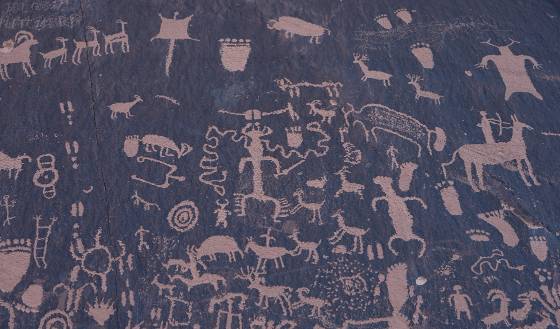 Newspaper Rock Petroglyphs Newsapper Rock Petroglyphs near Canyonlands National Park