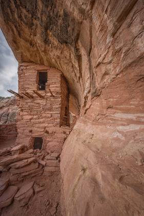 Three Story Ruin 2 Three Srory Anasazi Ruin in Northern Bear Ears