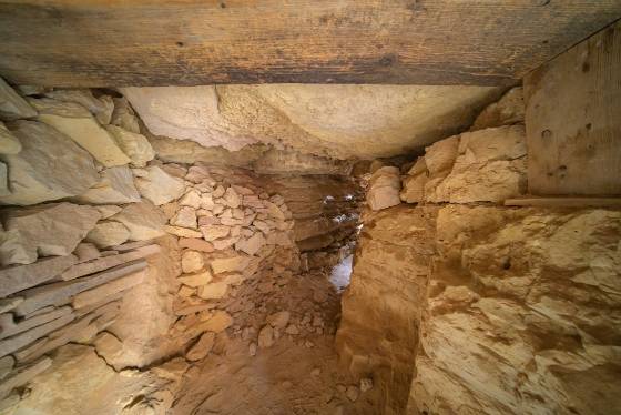 Apache Death Cave Apache Death Cave in Two Guns ghost town, Arizona