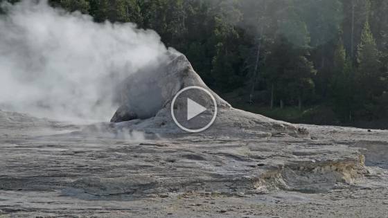 Castle Geyser Video 2