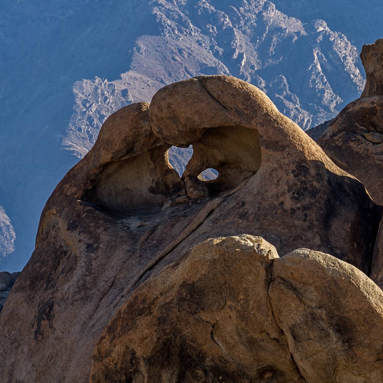 Heart Arch at 300mm Heart Arch in the Alabama Hills, California