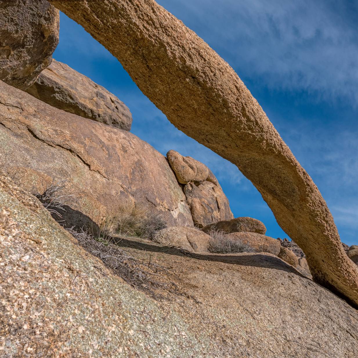 Hitching Post Arch 1 Hitching Post Arch in the Alabama Hills, California